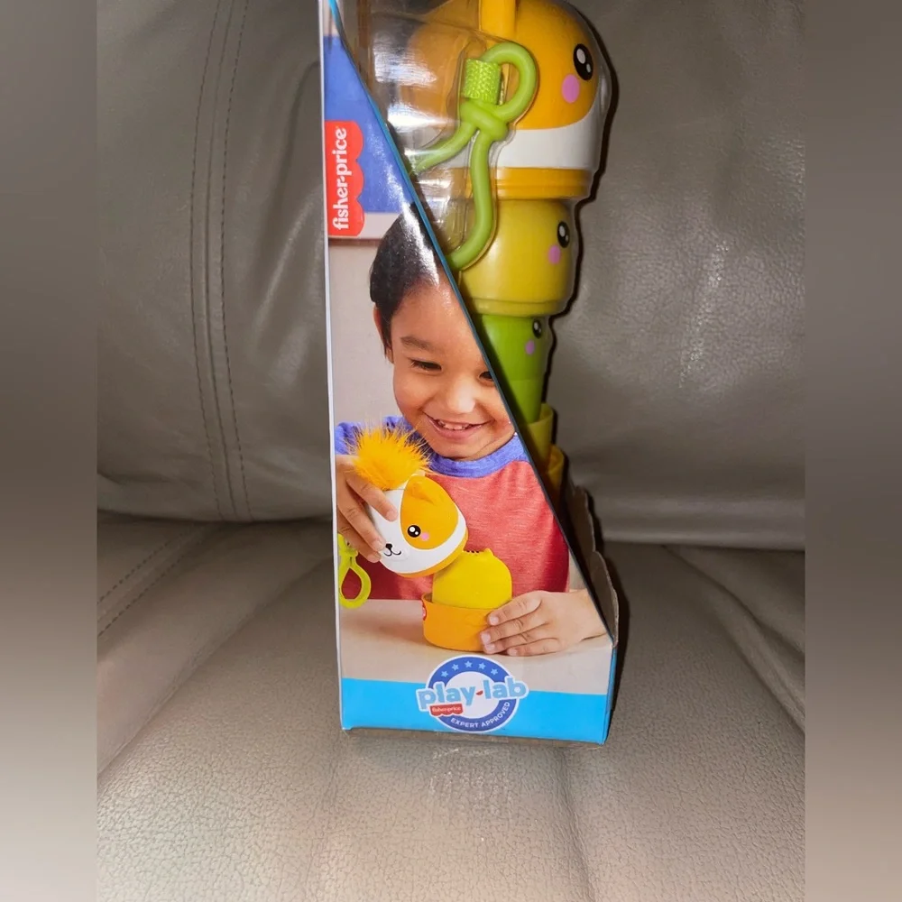 Mattel On-the-Go Nesting Pet Toy 3 Pets New In Box Baby Toddler Learn Grow Fun